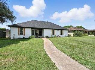 7021 Thornwood Dr, Dallas, TX 75227