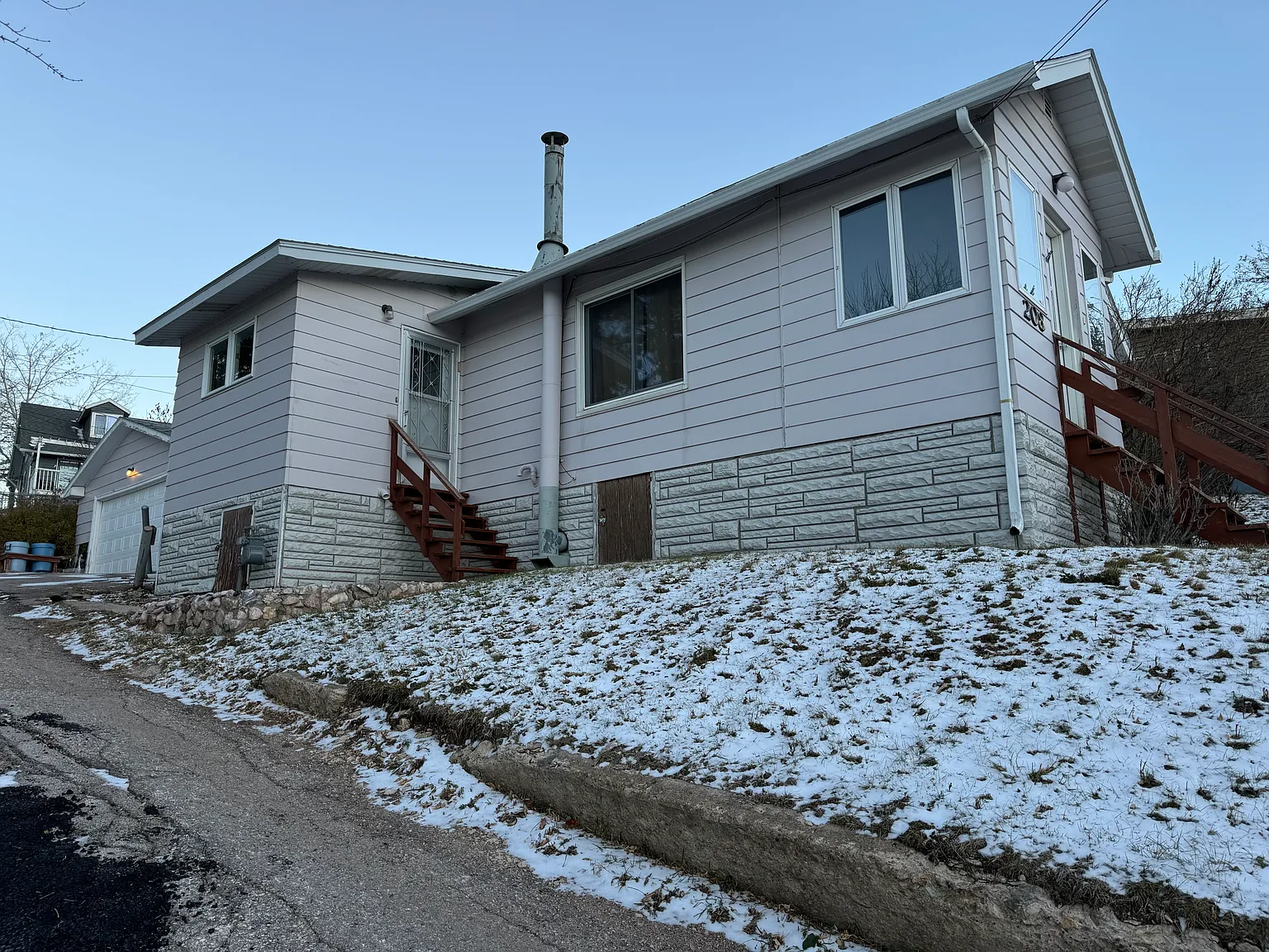 2 bed, 788 sqft, $1,500 — Photo 3