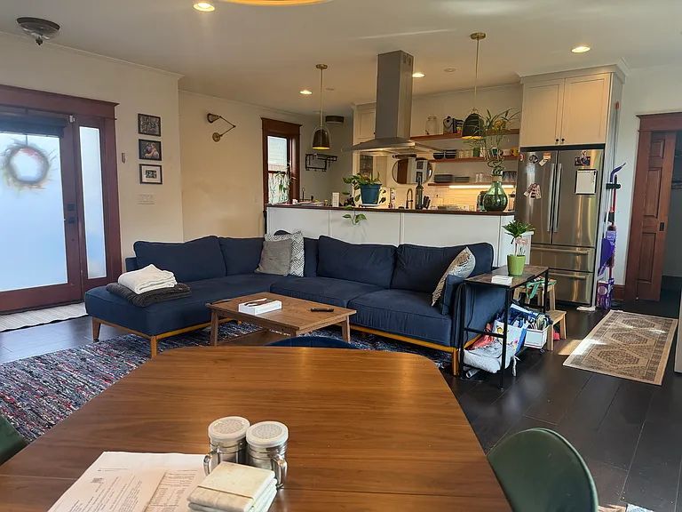 1815 N Colfax St — Photo 4