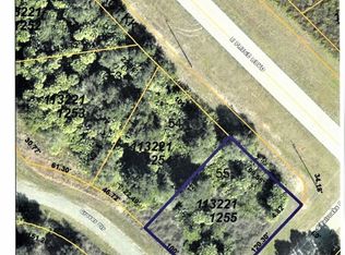 Grover Cir, North Pt, FL 34288