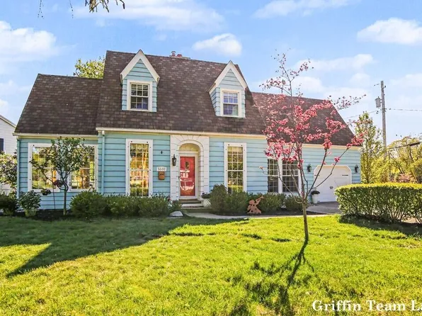 1601 Sheldon Rd, Grand Haven, MI 49417