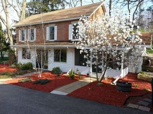 509 Bridge St, Mazomanie, WI 53560