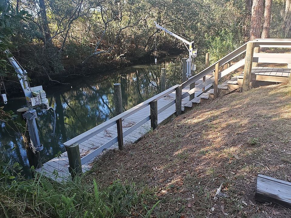 1st image of 255 Estil Dr