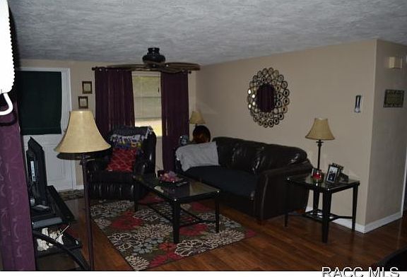2nd image of 2 Rose Ave