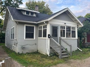 813 Hoffman Ct, Kalamazoo, MI 49007