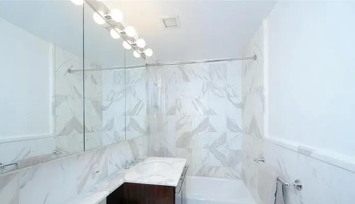 Rented by Keller Williams NYC | media 10