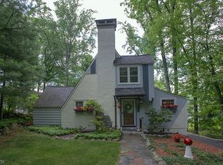 9 S Shore Trl, Sparta, NJ 07871