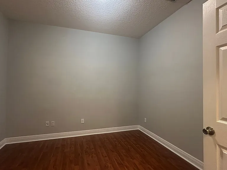 418 Brentwood Club Cv — Photo 4
