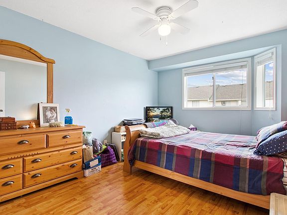 2nd image of 2160 Hawk Dr #1