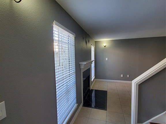 5th image of 9559 Pagewood Ln