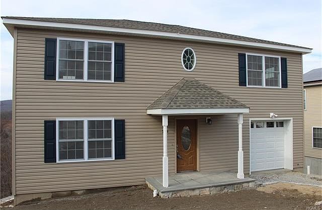 2nd image of 718 Kossuth Pl