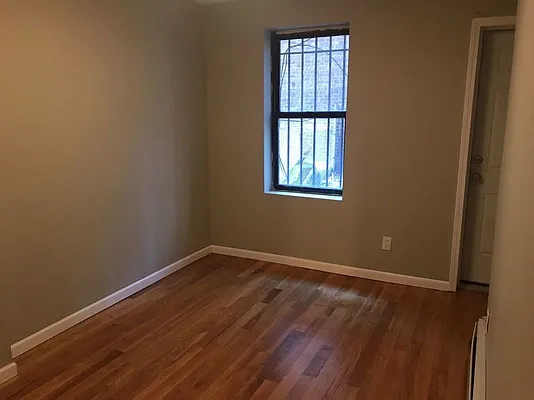 Rented by Premier Metro Realty Corp | media 17