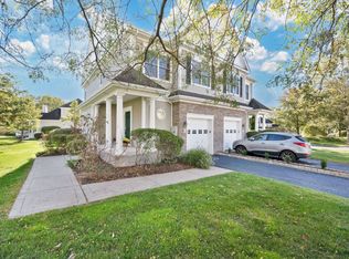 32 Bay Hill Dr #32, Bloomfield, CT 06002