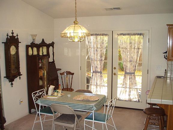 5th image of 3549 E Sycamore Ave
