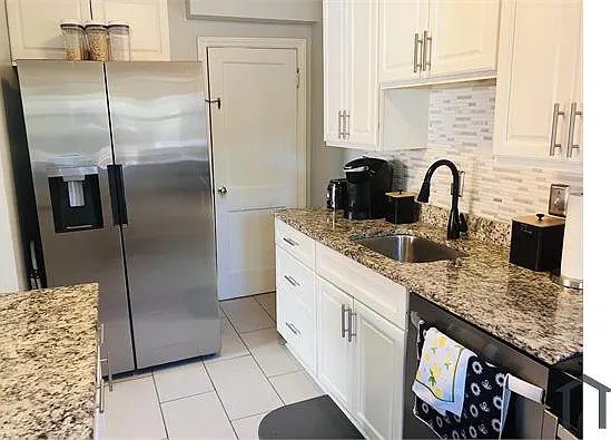 1268 Gittings Ave — Photo 6