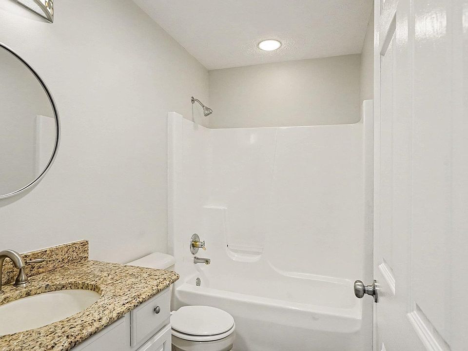 4404 Sundance Cir, photo 18