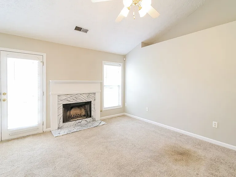 180 Lake Cove Approach — Photo 5