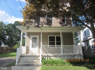 28 Victoria Ave, Hamilton, NJ 08610