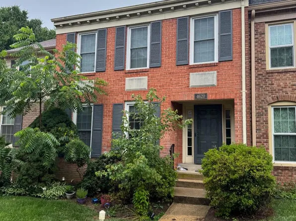 4620 Luxberry Dr, Fairfax, VA 22032