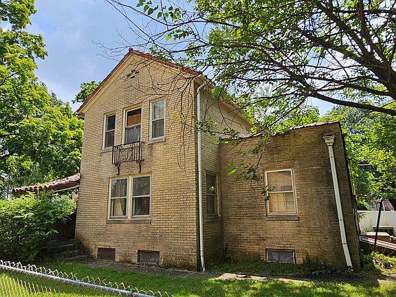 5th image of 4469 Rosemary Pkwy