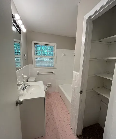 2293 Arrowwood Dr — Photo 11