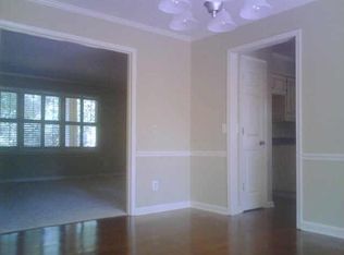 222 Parkview Dr, Cartersville, GA 30120
