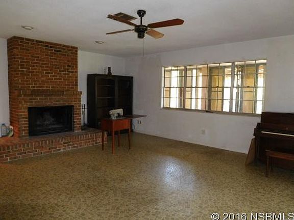 3rd image of 149 S Gaines St