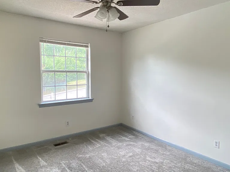 Upstairs bedroom 1