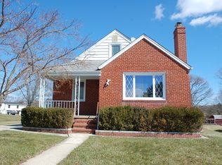 8933 Carlisle Ave, Nottingham, MD 21236