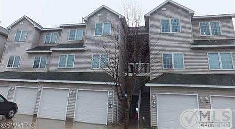 2nd image of 2411 Lake Ave Unit 50