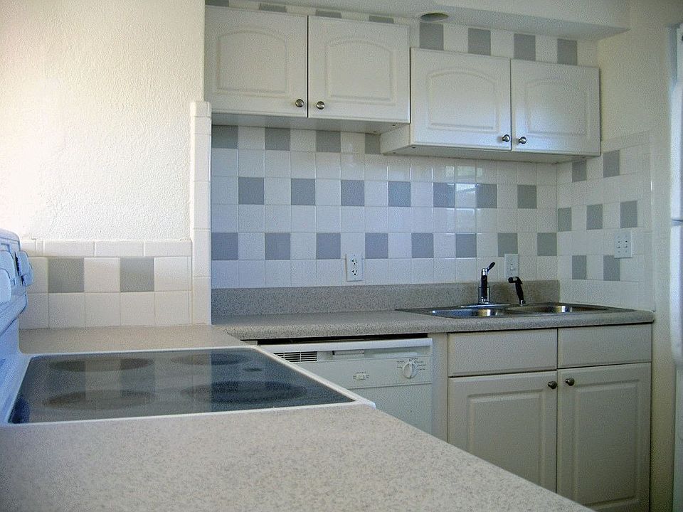 1st image of 8150 Rosalind Ave APT 6