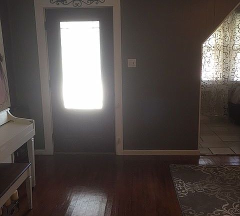 Front Entrance/Living Room