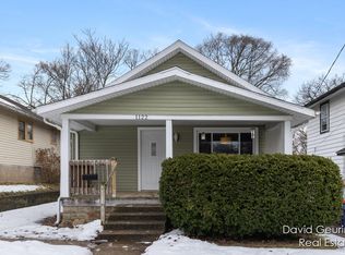 1122 Temple St SE, Grand Rapids, MI