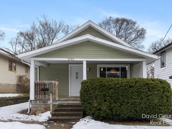 1122 Temple St SE, Grand Rapids, MI 49507
