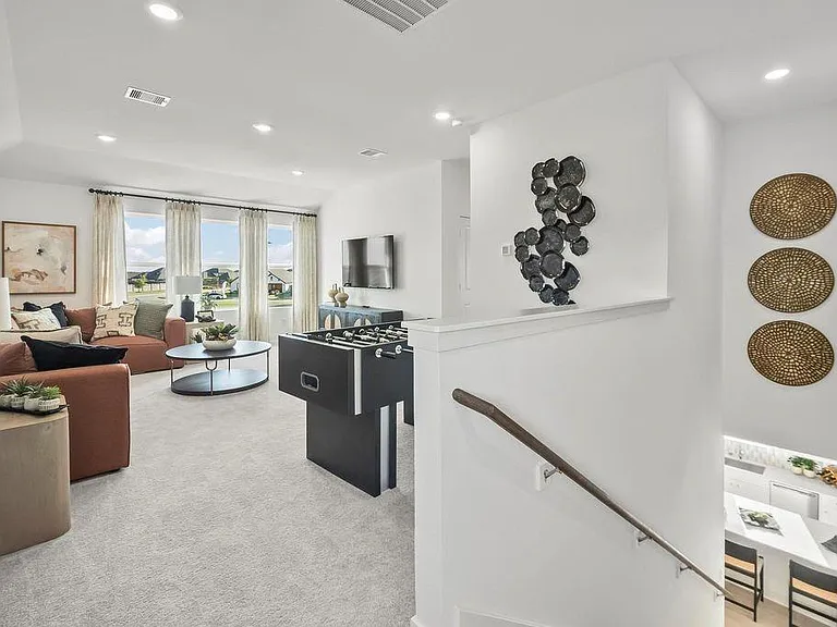 3004 Avalos Dr — Photo 18