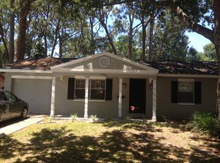 7721 W Pocahontas Ave, Tampa, FL 33615