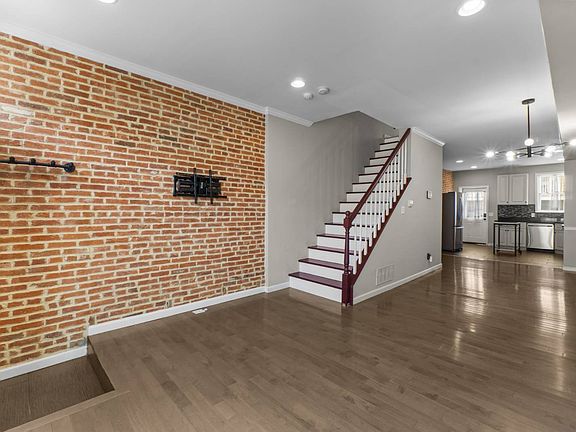 3rd image of 1224 Carroll St