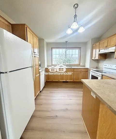 605 7th Ave SW — Photo 8
