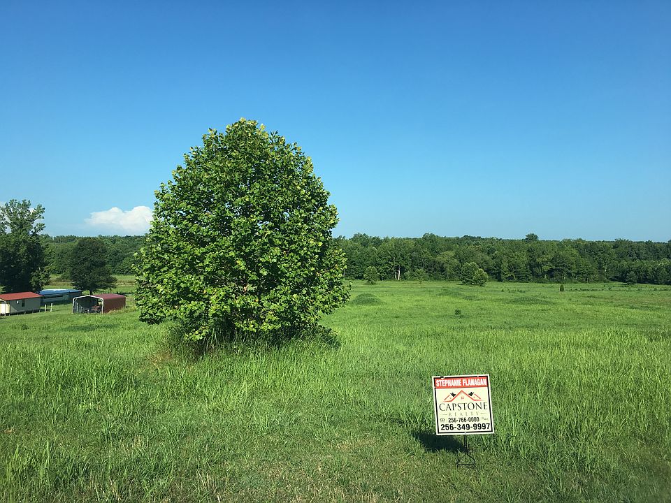 2nd image of 16475 Cloverdale Rd