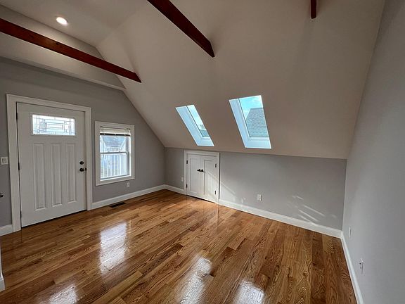 5th image of 81 Medford St #2