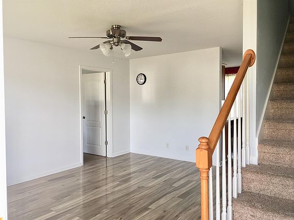 2nd image of 373 Andrew Dr