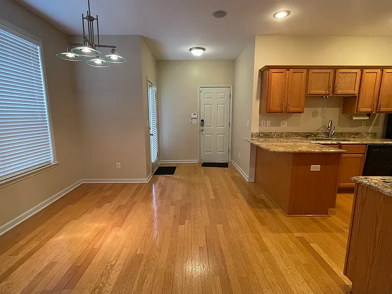 1459 Down River Dr — Photo 13