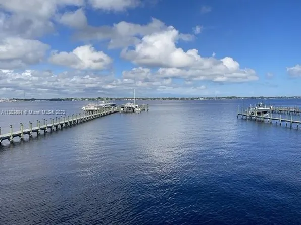 51 SE Seminole St #204, Stuart, FL 34994