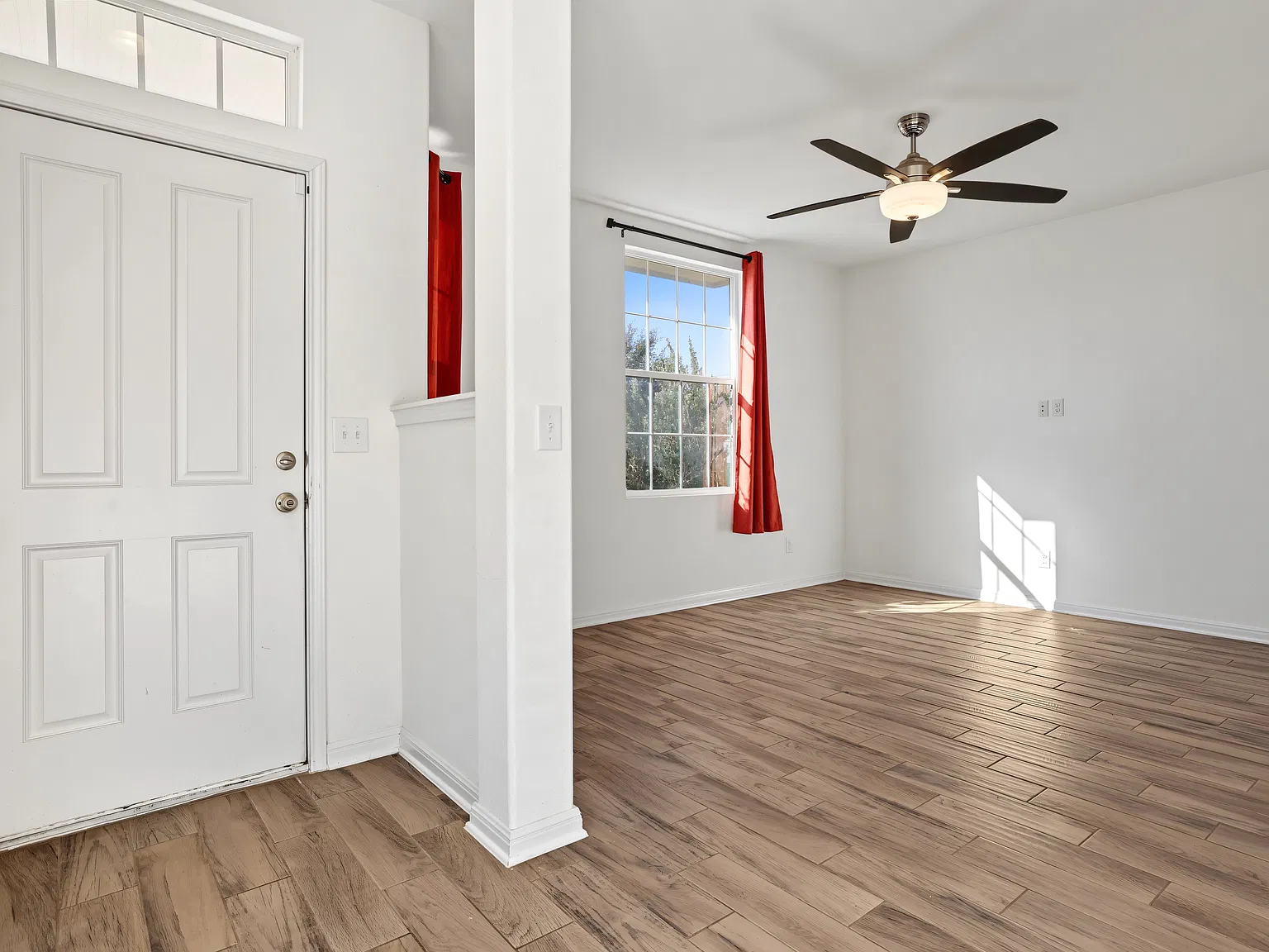 3 bed, 1160 sqft, $1,695 — Photo 4