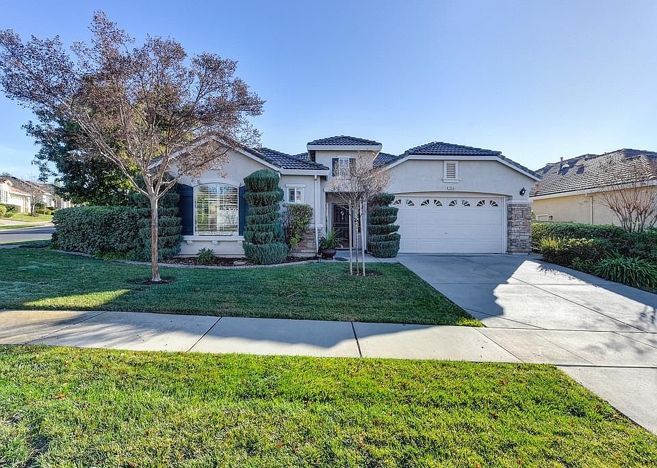 1st image of 7015 Rushwood Dr