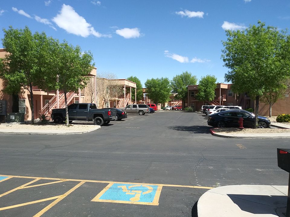 1st image of 2300 Stern Dr APT 207