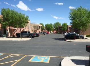 2300 Stern Dr APT 207, Las Cruces, NM 88005
