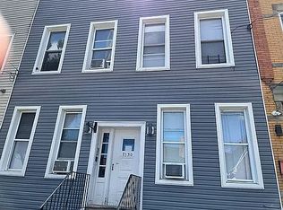 71-30 68th Pl #2R, Ridgewood, NY 11385