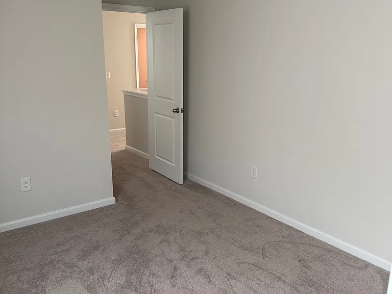 434 Forecastle St — Photo 12