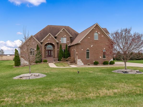 9259 Hayrack Trl, Stillman Valley, IL 61084